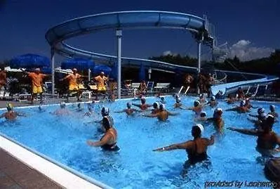 Boboba Apartmanhotel 3*