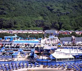 Boboba Aparthotel