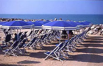 Boboba شقة فندقية 3*
